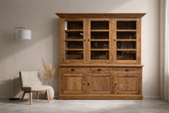 Buffetkast met glas aan zijkanten