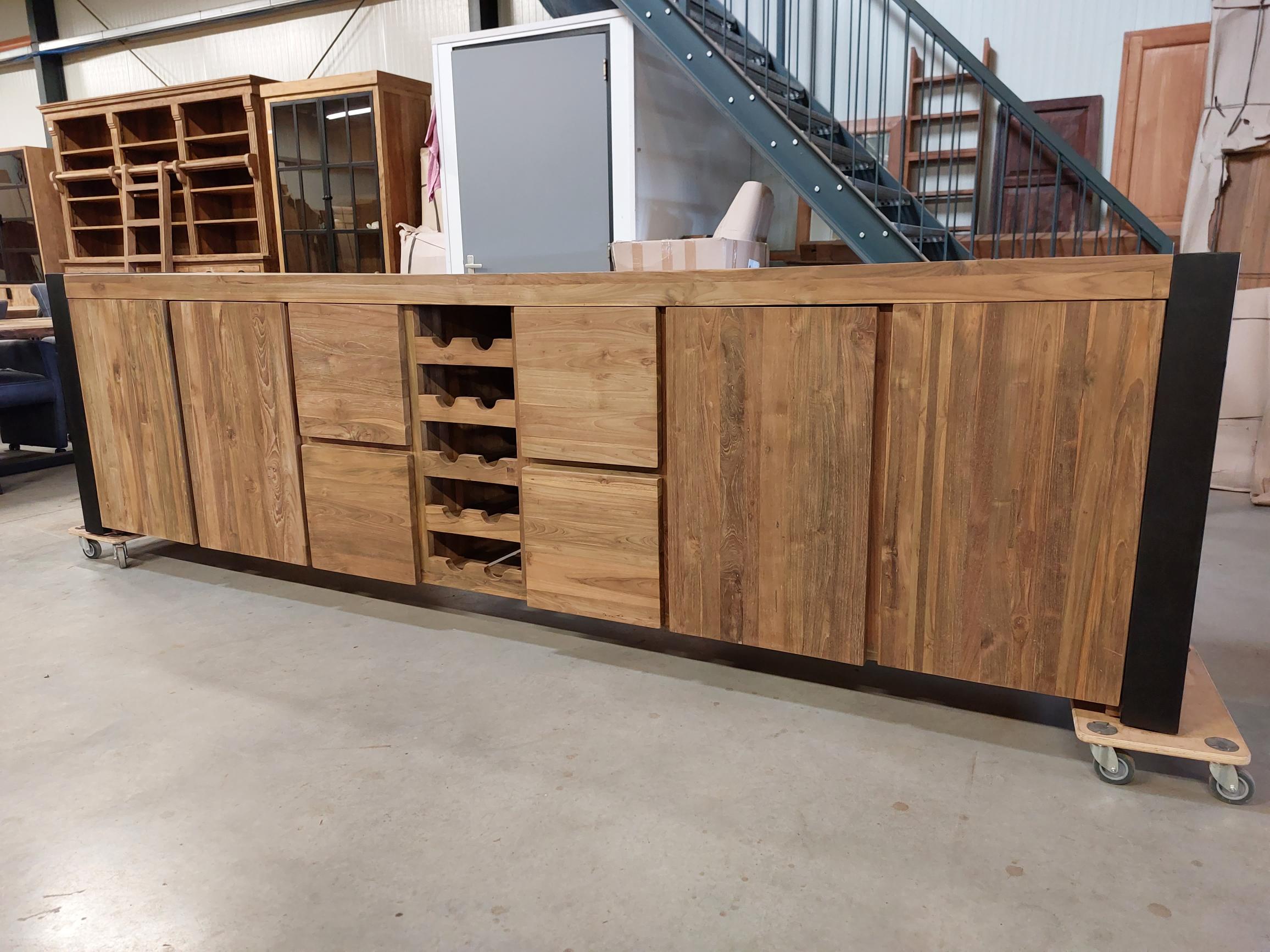 Industrieel dressoir 340cm - Afbeelding 2