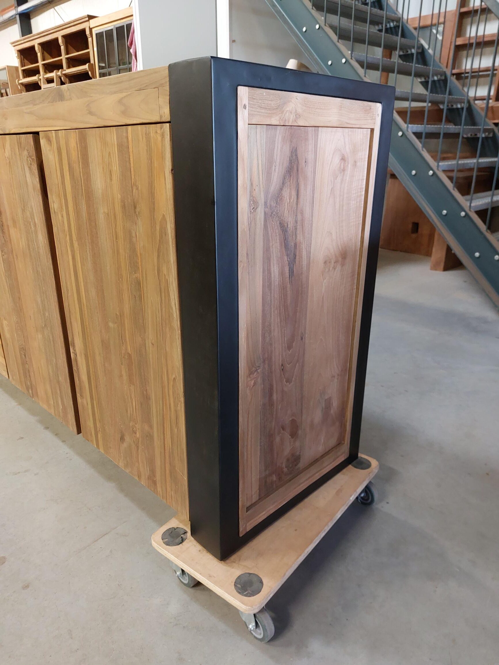 Industrieel dressoir 340cm - Afbeelding 3