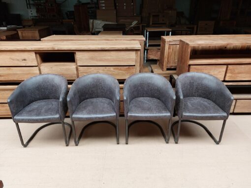 4 antraciet kuipstoelen