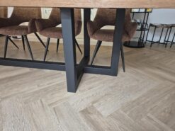 Tafel met asymmetrische poot - Afbeelding 7