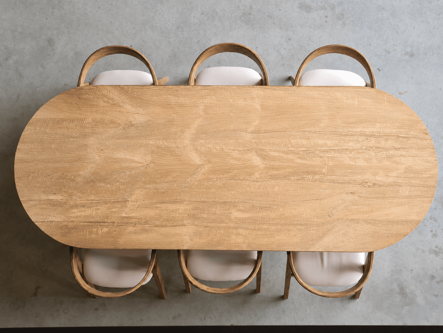 Halve cirkel eettafel