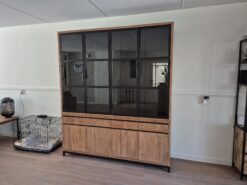 Alternative view of Teakhouten Buffetkast met Glasdeuren en Laden