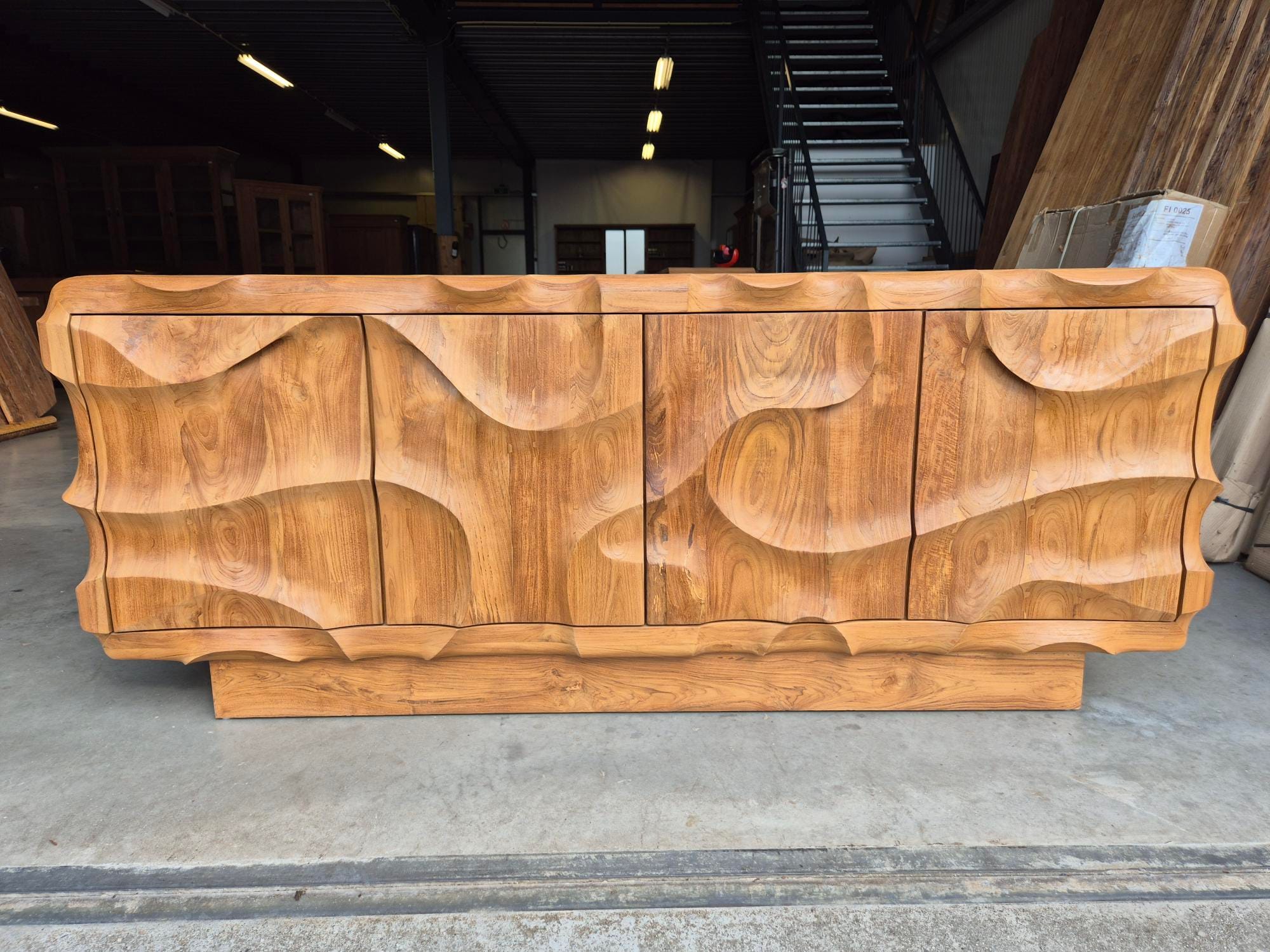 Massief Teakhouten Design Dressoir met 4 Deuren - 200 cm - Afbeelding 2