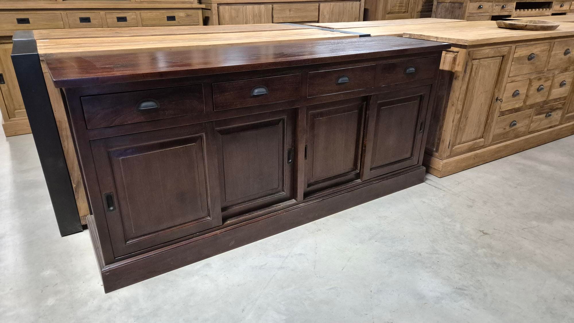 Teak Koloniaal Dressoir 200 cm - Houten Kast Schuifdeuren