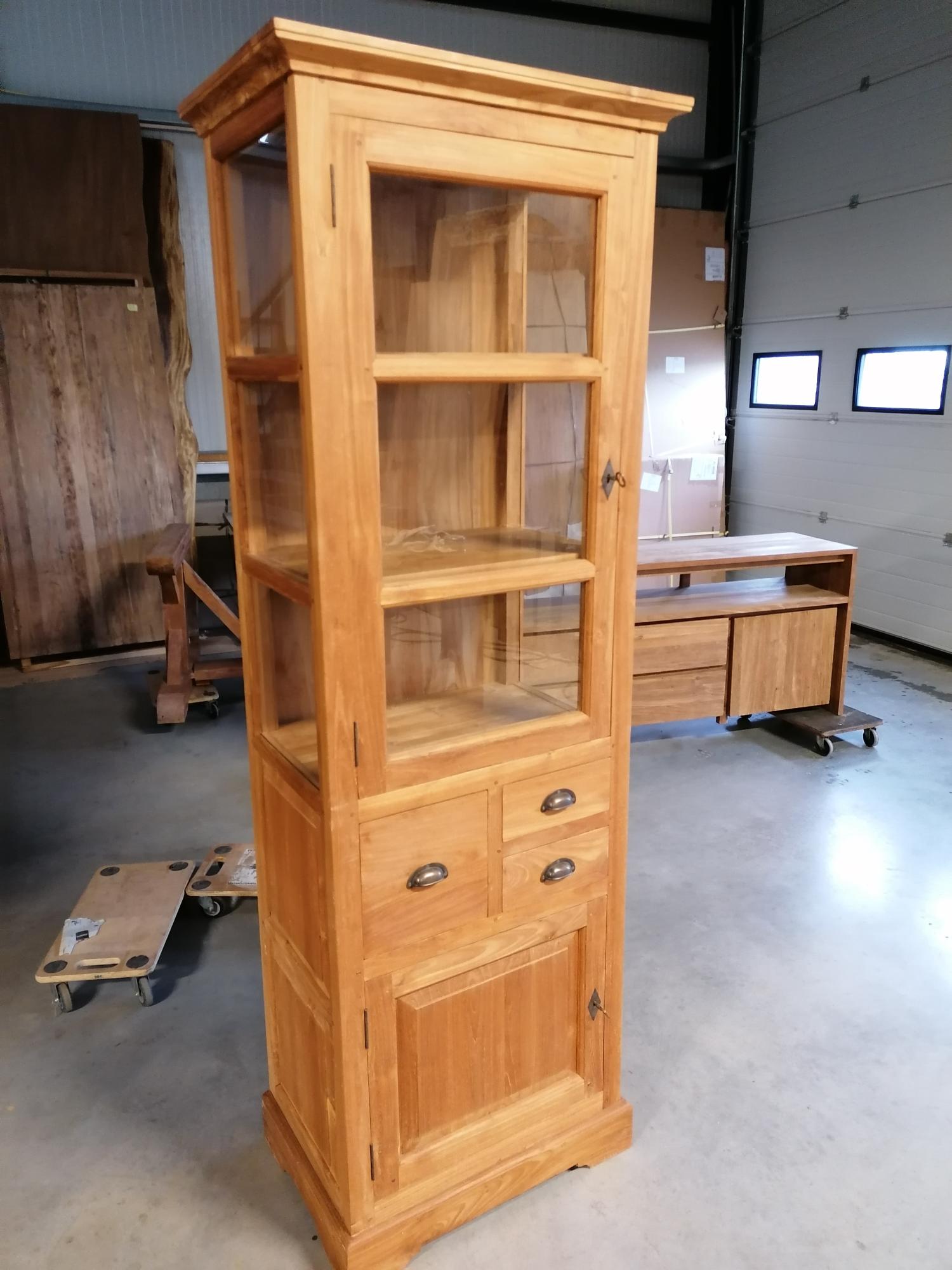 Teak vitrinekast 70cm