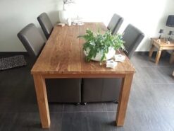 Ruwe Teakhouten Eettafel - 160 x 100 cm