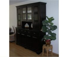 Maatwerk donker teak vitrinekast